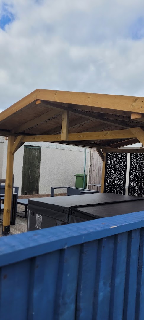 Painting Fencing decking and sheds Exeter — Photos 1